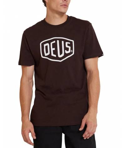 Camiseta Deus Shield tee